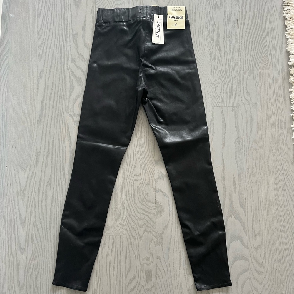 L’AGENCE BLACK ROCHELLE COATED JEAN SIZE SMALL
